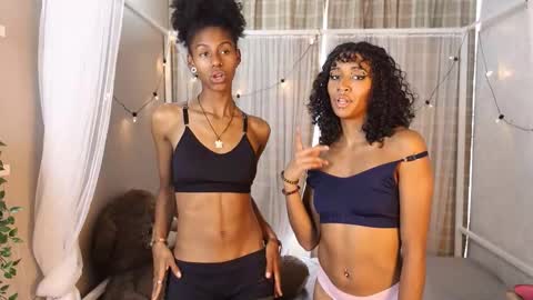 Lynx and Sun  online show from November 2025 08:30:01 PM