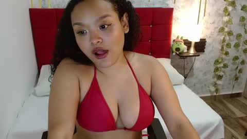 Lyra online show from January 2025 02:14:01 AM