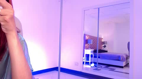 Snapshot of lyra_gh chatting on January 2025 09:07:01 PM LYRA online show from January 2025 09:07:01 PM