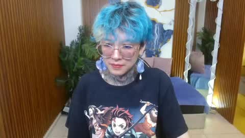 lyra_tay online show from April 2026 07:10:01 PM