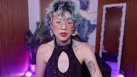 lyra_tay online show from June 2026 07:01:02 PM