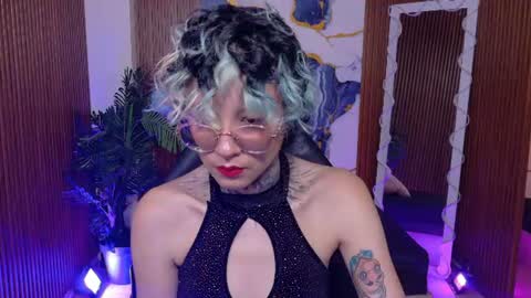 lyra_tay online show from July 2026 07:05:02 PM