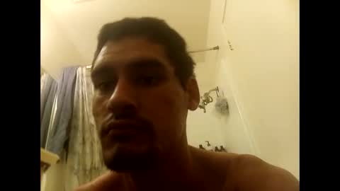 Snapshot of lyrwalkerrabbits96 chatting on November 2025 09:52:02 AM  Lyr.WalkerRabbit96 online show from November 2025 09:52:02 AM