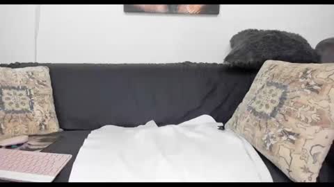 Lisa online show from February 2025 08:42:02 AM