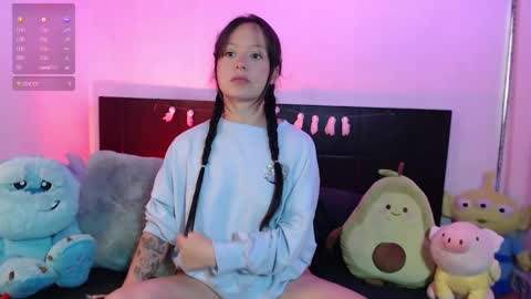 lyshana online show from October 2025 12:39:01 PM