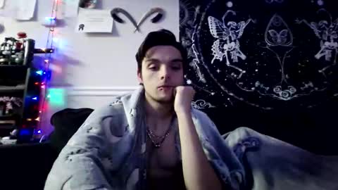 lyss_of online show from December 2025 03:12:01 AM