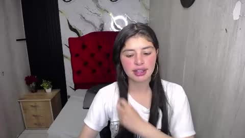  L Y S S A  online show from June 2026 12:37:01 PM