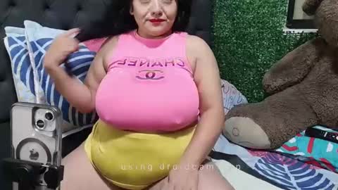 Snapshot of m1a_boobs chatting on January 2025 03:33:01 PM M1a online show from January 2025 03:33:01 PM