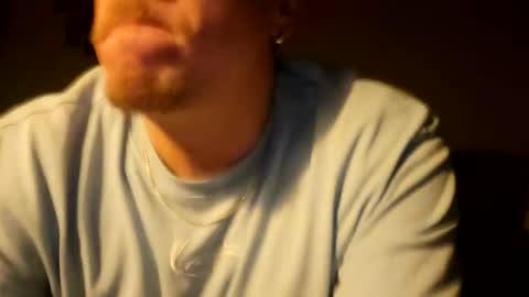 Snapshot of m1guele chatting on January 2025 09:32:02 PM Fucklover online show from January 2025 09:32:02 PM