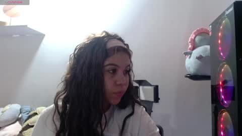Snapshot of m1la_18 chatting on May 2026 07:24:02 AM mila online show from May 2026 07:24:02 AM