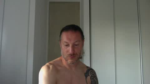 m4rduk online show from August 2026 06:12:01 AM