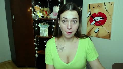 Vikki online show from January 2025 02:50:02 PM