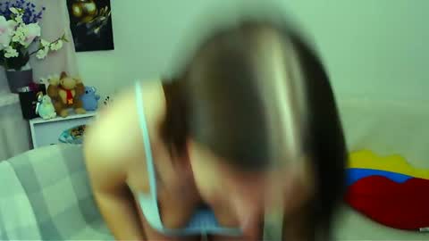 Vikki online show from May 2026 01:17:01 PM