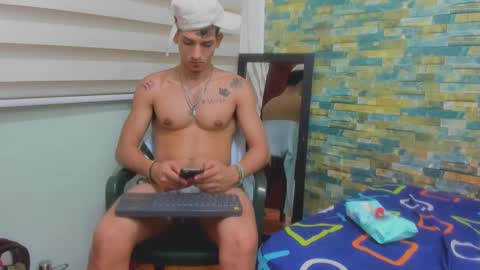 itgram pezlo josue online show from March 2025 12:07:02 AM