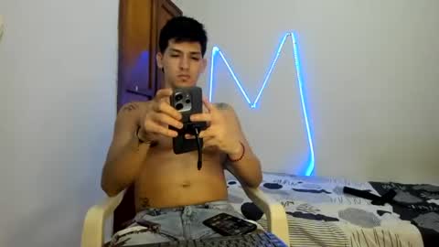 itgram pezlo josue online show from November 2025 01:37:01 AM