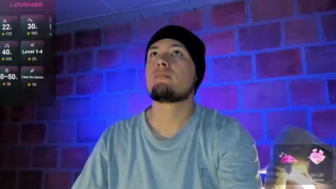 Snapshot of maax_taylor01 chatting on February 2025 12:37:01 PM online show from February 2025 12:37:01 PM