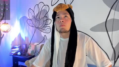 Snapshot of maax_taylor01 chatting on September 2025 11:33:01 AM online show from September 2025 11:33:01 AM