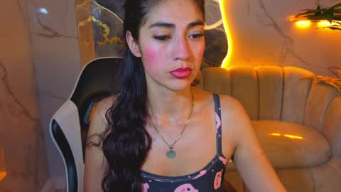 Mabell online show from June 2026 03:00:02 AM