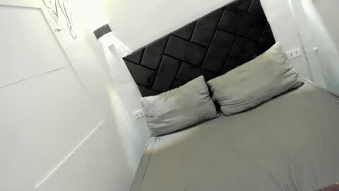 mabuhay_lyn online show from October 2025 11:27:01 AM