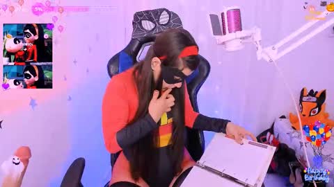 Snapshot of maca_rena_ chatting on October 2025 01:01:02 PM MacarenaIndependent model online show from October 2025 01:01:02 PM