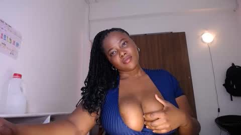 macarenaboobs online show from April 2026 05:21:01 PM