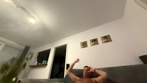 Snapshot of macfly67 chatting on February 2025 05:19:02 AM macfly67 online show from February 2025 05:19:02 AM