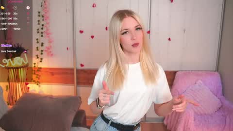 Katerina online show from April 2026 04:15:02 PM