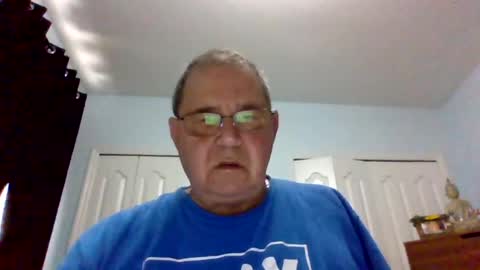 Snapshot of machet1 chatting on June 2026 11:25:02 AM machet1 online show from June 2026 11:25:02 AM