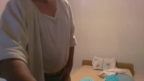 MACHOLIVRE online show from November 2025 06:35:01 AM