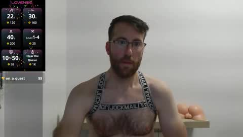 Snapshot of machohiberiko chatting on December 2025 06:36:02 PM Jota online show from December 2025 06:36:02 PM