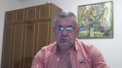 Snapshot of machomale3 chatting on January 2025 08:43:01 PM Macho online show from January 2025 08:43:01 PM