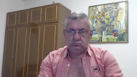 Snapshot of machomale3 chatting on January 2025 08:03:02 PM Macho online show from January 2025 08:03:02 PM