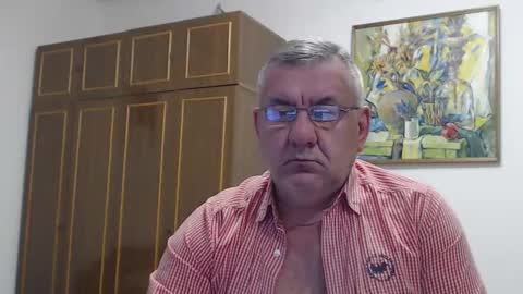 Snapshot of machomale3 chatting on January 2025 07:26:01 PM Macho online show from January 2025 07:26:01 PM