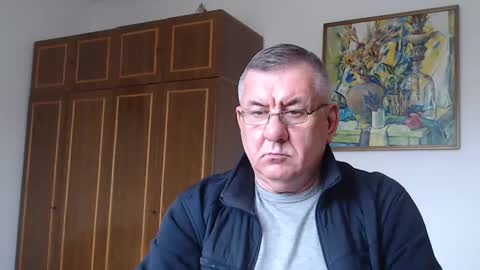 Snapshot of machomale3 chatting on January 2025 12:29:01 PM Macho online show from January 2025 12:29:01 PM