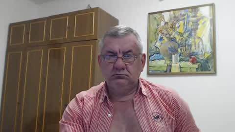 Snapshot of machomale3 chatting on January 2025 08:54:01 PM Macho online show from January 2025 08:54:01 PM