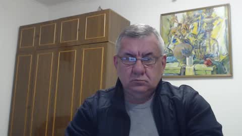 Snapshot of machomale3 chatting on January 2025 07:53:02 PM Macho online show from January 2025 07:53:02 PM