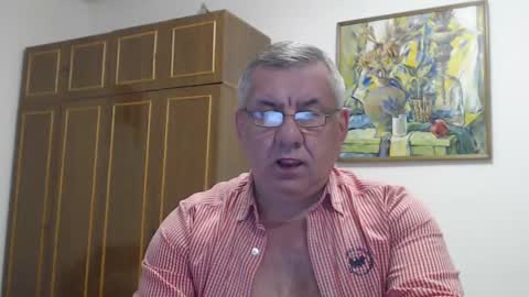 Snapshot of machomale3 chatting on February 2025 08:57:01 PM Macho online show from February 2025 08:57:01 PM