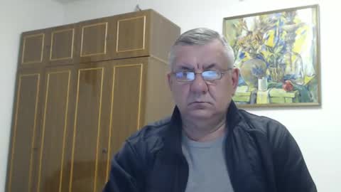 Snapshot of machomale3 chatting on March 2025 07:06:02 PM Macho online show from March 2025 07:06:02 PM