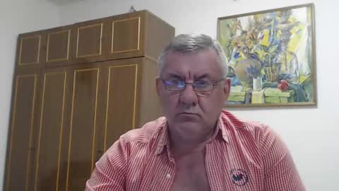 Snapshot of machomale3 chatting on March 2025 09:18:02 PM Macho online show from March 2025 09:18:02 PM