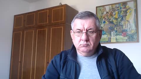 Snapshot of machomale3 chatting on March 2025 12:17:01 PM Macho online show from March 2025 12:17:01 PM