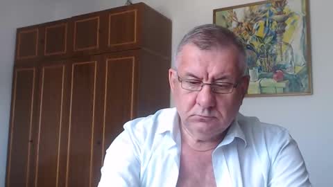 Snapshot of machomale3 chatting on September 2025 01:46:01 PM Macho online show from September 2025 01:46:01 PM