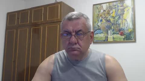 Snapshot of machomale3 chatting on September 2025 09:29:02 PM Macho online show from September 2025 09:29:02 PM