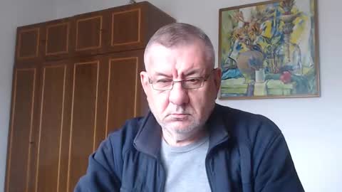 Snapshot of machomale3 chatting on October 2025 10:24:01 AM Macho online show from October 2025 10:24:01 AM