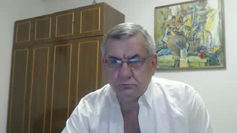 Snapshot of machomale3 chatting on November 2025 10:26:01 PM Macho online show from November 2025 10:26:01 PM