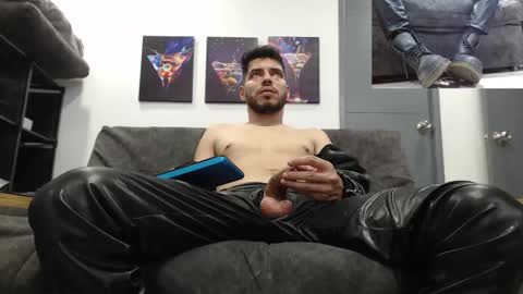 instagram mackdanielsx online show from December 2025 09:56:02 PM