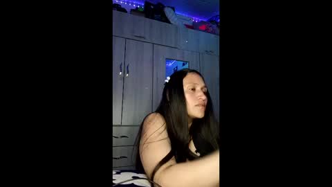 Snapshot of mackenzie_girls chatting on March 2026 06:30:02 AM Linda Cataleya - funny weed money online show from March 2026 06:30:02 AM