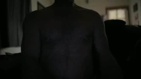 Snapshot of mackincaliallday chatting on October 2025 06:41:01 PM MackinCaliAllDay online show from October 2025 06:41:01 PM