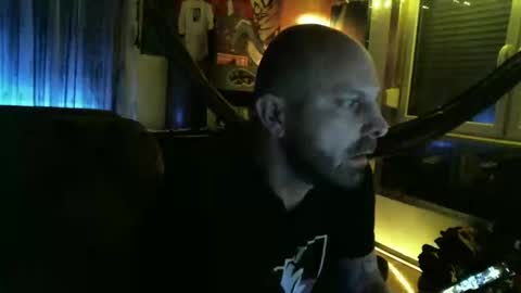 Snapshot of mad_dem0n chatting on March 2025 09:15:01 PM Manuel online show from March 2025 09:15:01 PM