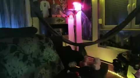 Snapshot of mad_dem0n chatting on March 2025 06:55:01 PM Manuel online show from March 2025 06:55:01 PM