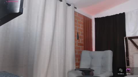 Snapshot of madam_agathaa chatting on April 2026 10:18:02 AM Agathaa white online show from April 2026 10:18:02 AM